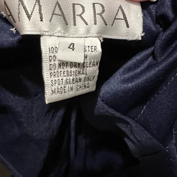 AMARRA navy blue prom/pageant dress. Size 4. Only worn for 4 hours - Picture 4 of 4